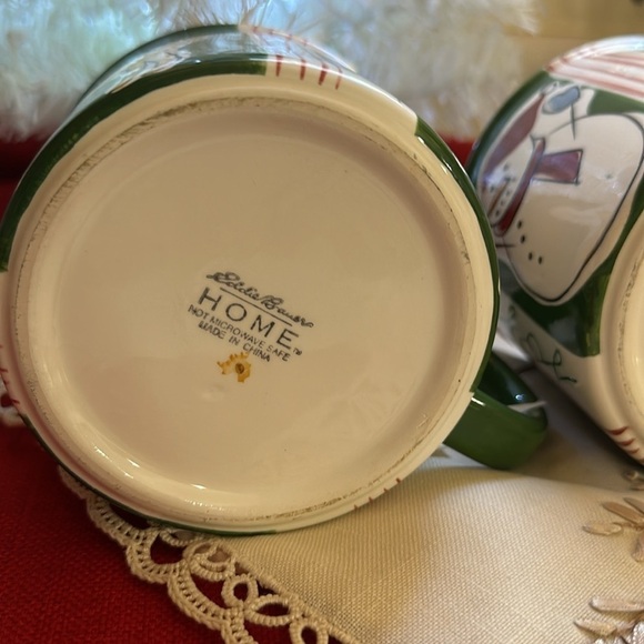 Bundle Eddie Bauer Vintage  Mugs collectibles + Vintage HandPainted Ornament. - Picture 7 of 9